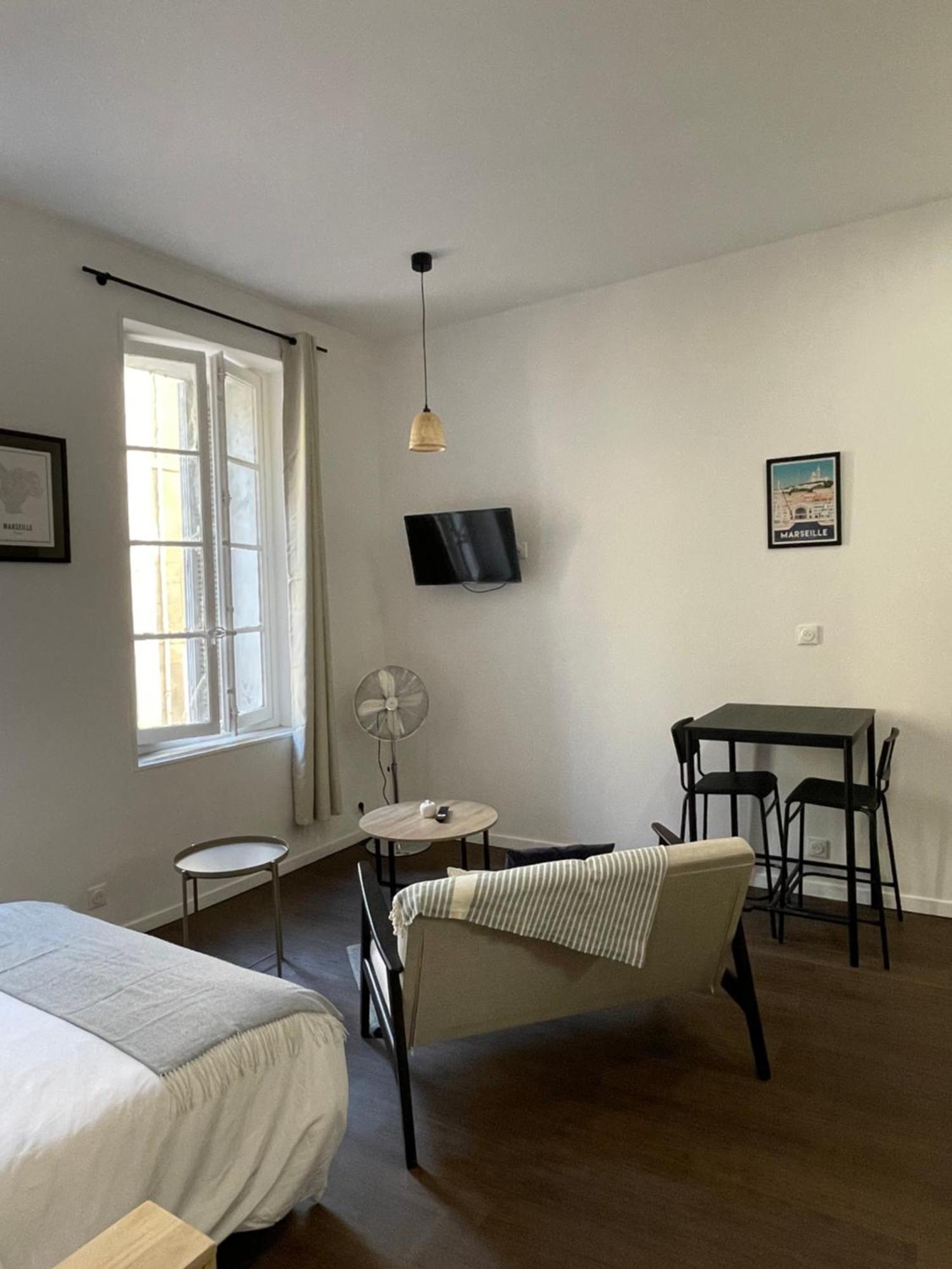 Au Coeur Du Camas Lägenhet Marseille Exteriör bild